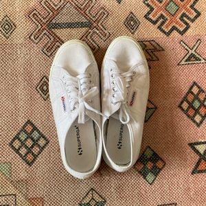 Superga sneakers